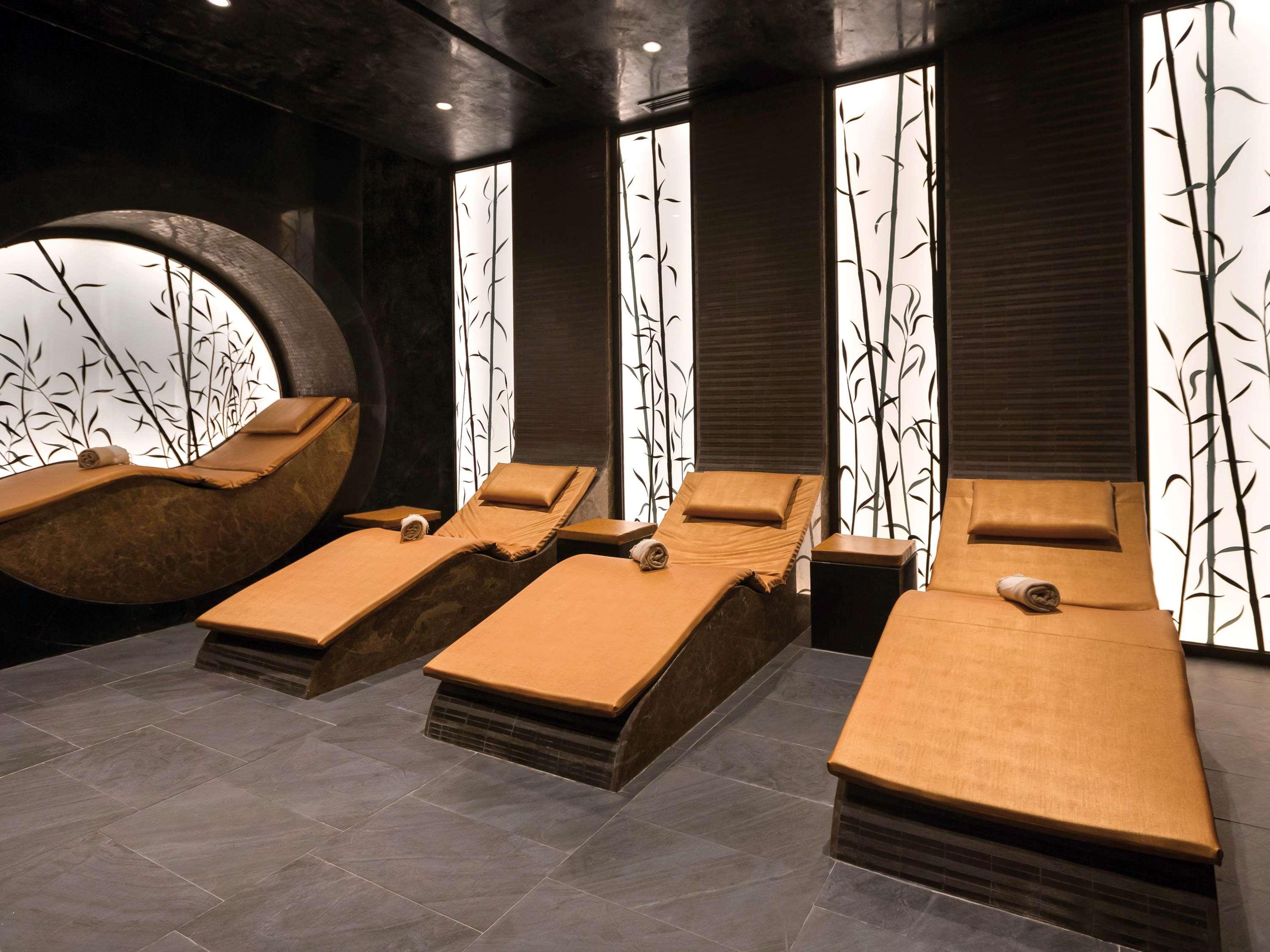 Mövenpick Hotel du Lac Tunis Exteriör bild The relaxation room